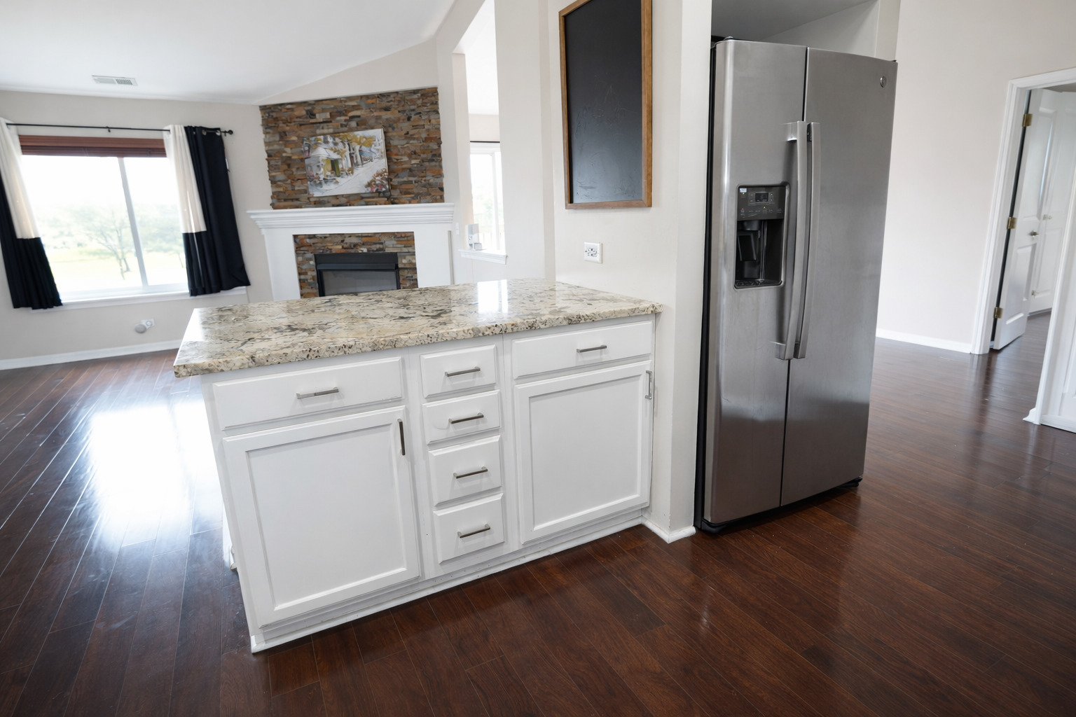 1051 PARKHILL Circle #1051, Aurora, IL 60502