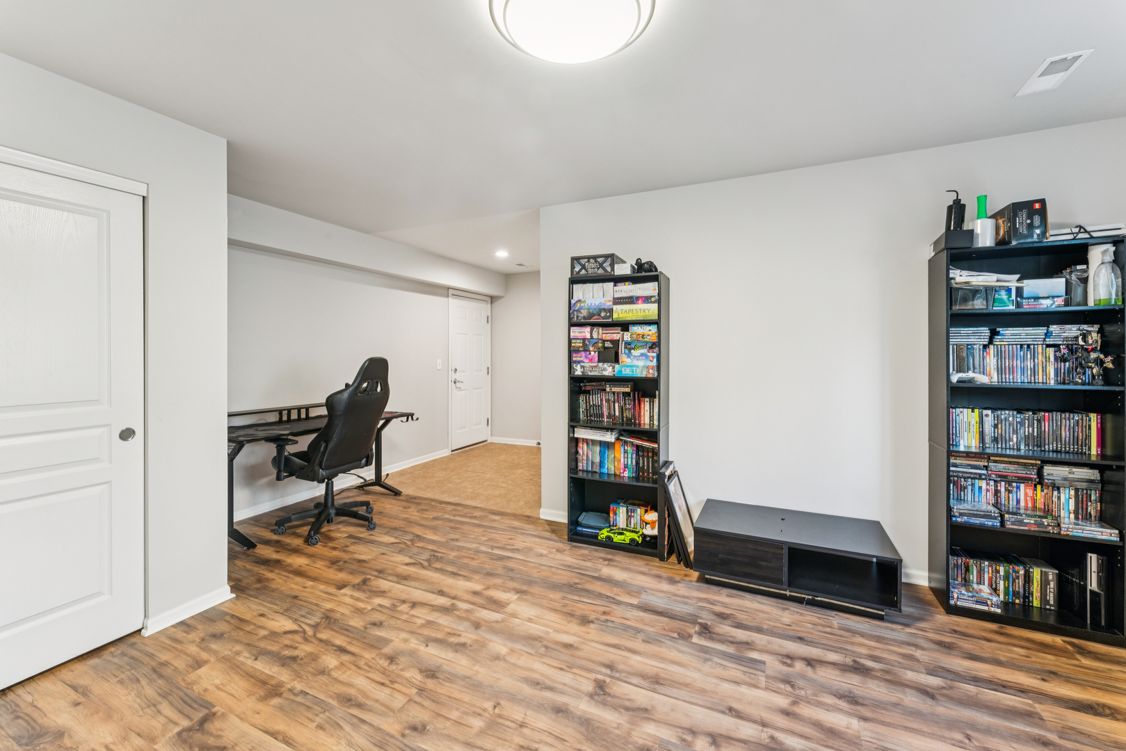 464 Valentine Way, Oswego, IL 60543