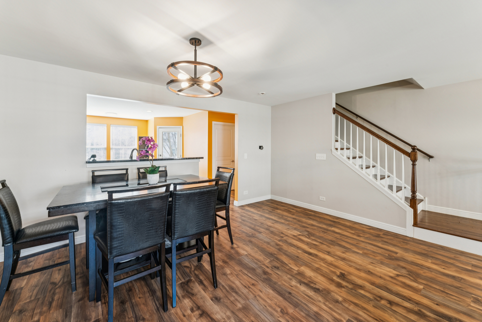 464 Valentine Way, Oswego, IL 60543