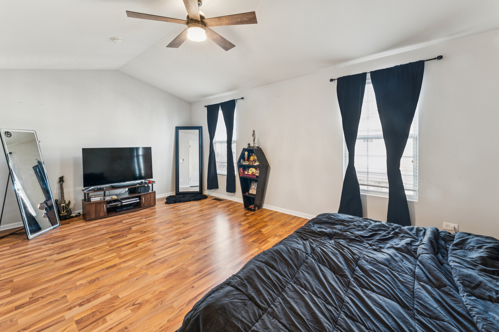 464 Valentine Way, Oswego, IL 60543