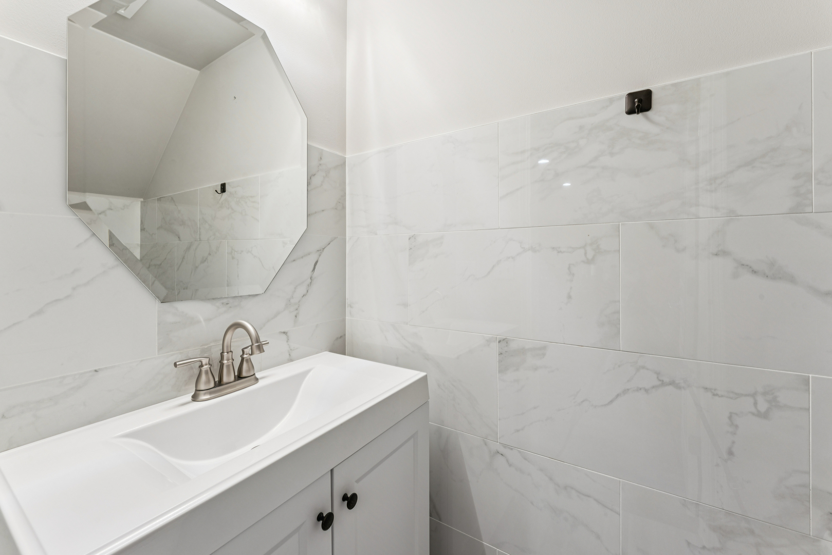 464 Valentine Way, Oswego, IL 60543