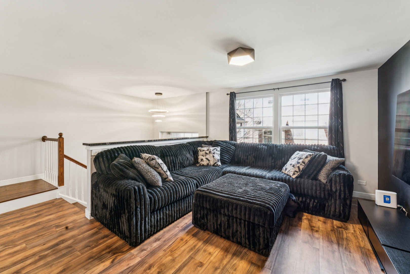 464 Valentine Way, Oswego, IL 60543