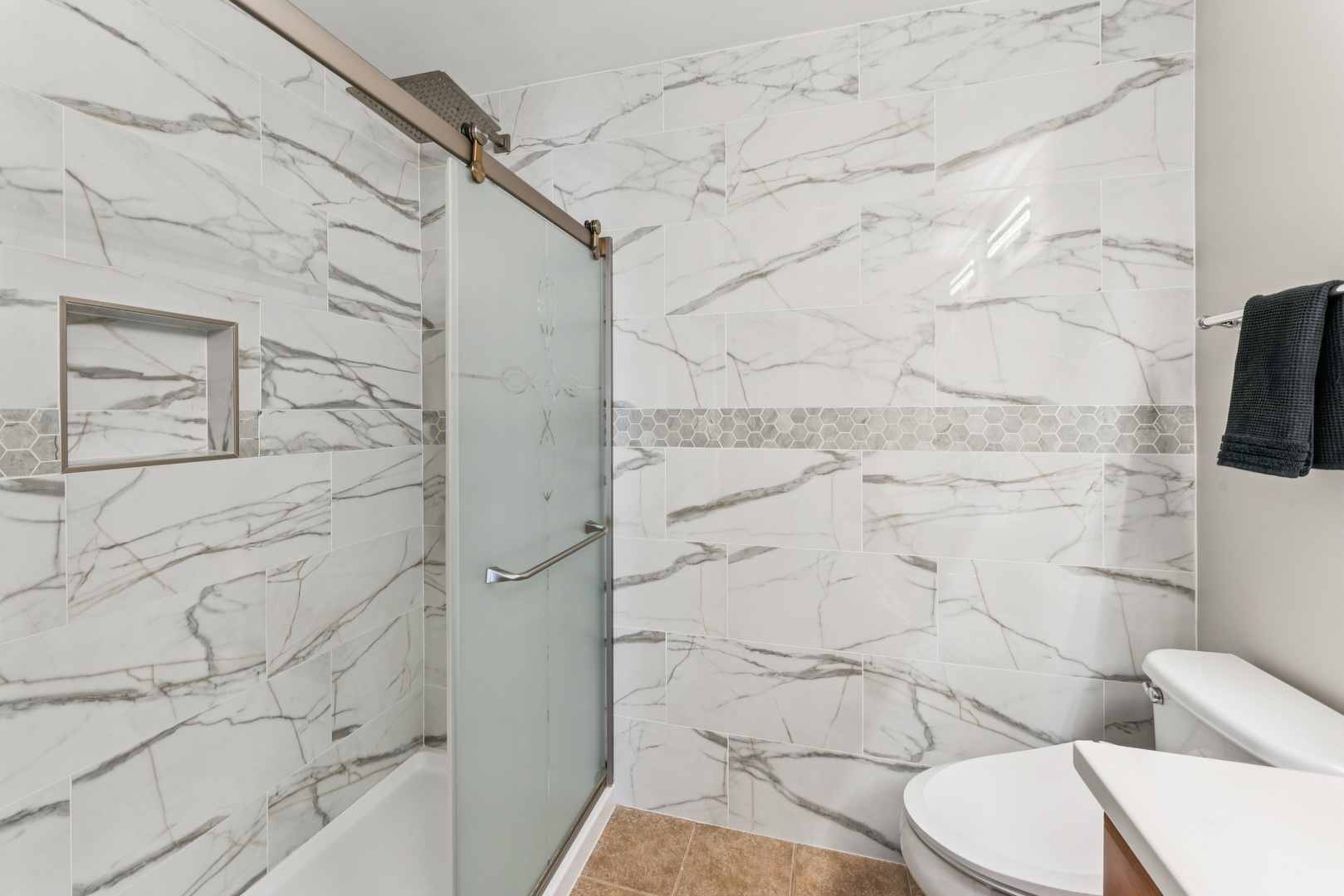 464 Valentine Way, Oswego, IL 60543