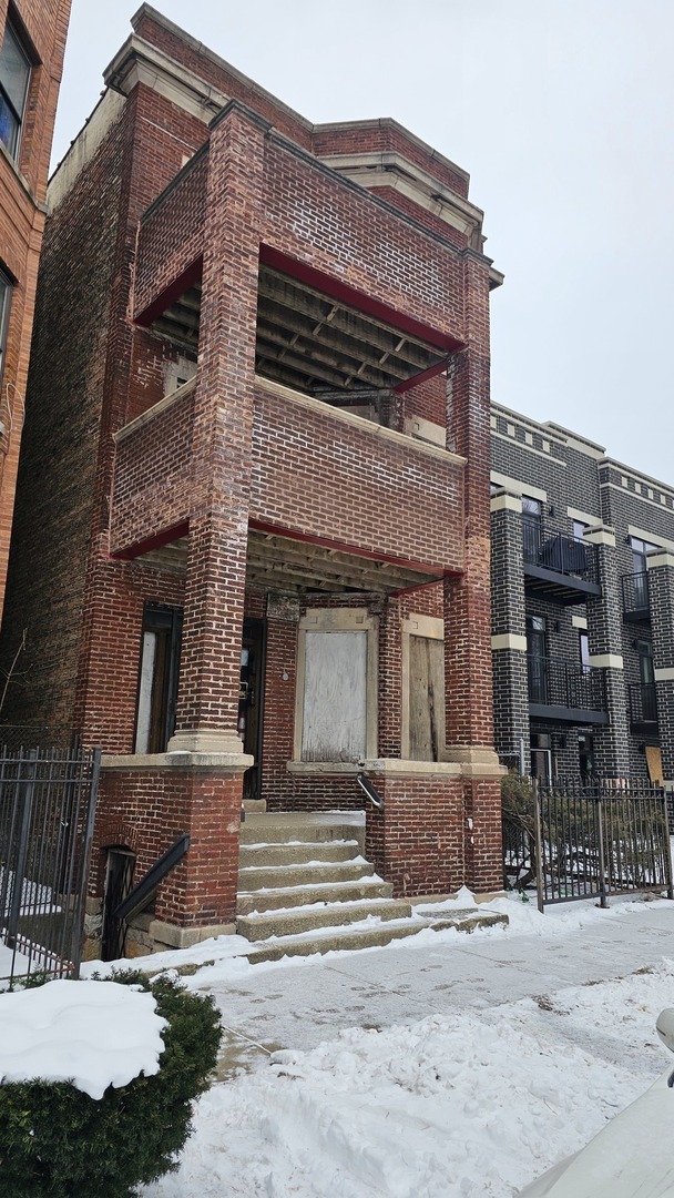 5319 S Calumet Avenue, Chicago, IL 60615