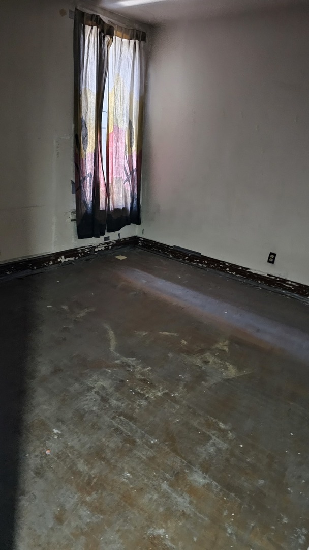 5319 S Calumet Avenue, Chicago, IL 60615