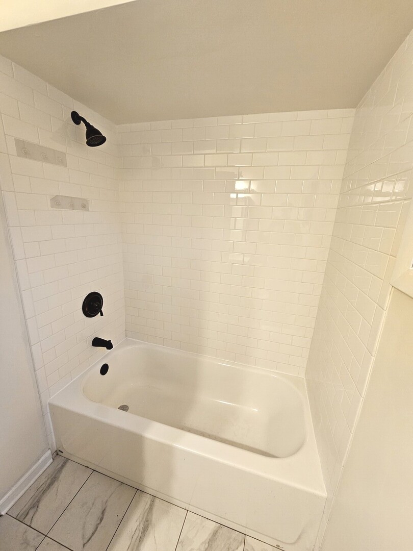 434 Shabbona Drive, Park Forest, IL 60466