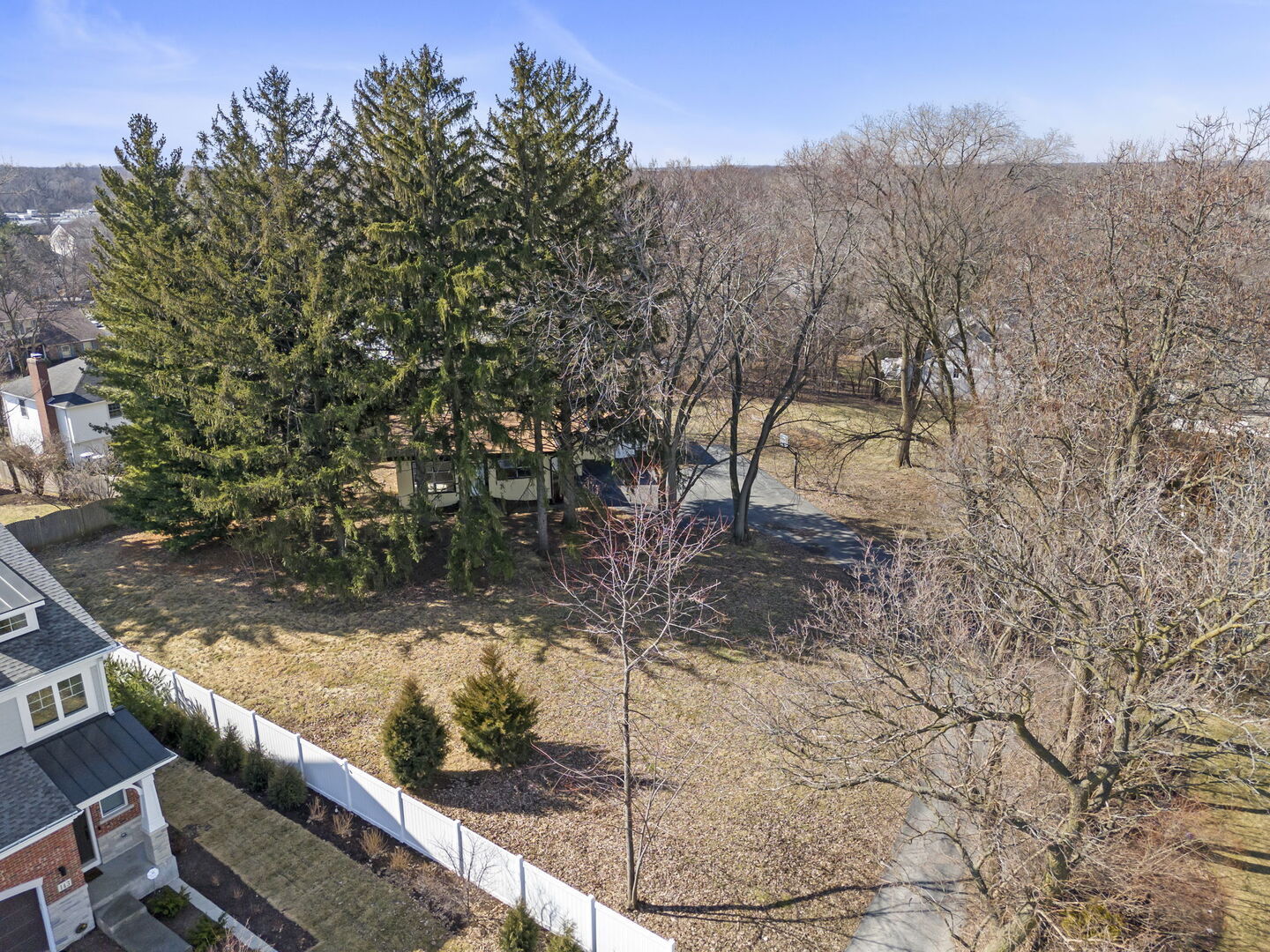 128 Harding Court, Glen Ellyn, IL 60137