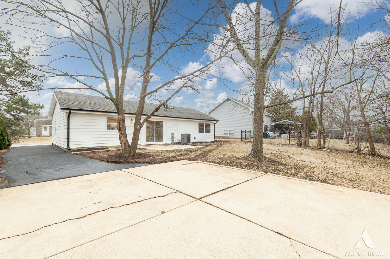 226 Grant Drive, Bolingbrook, IL 60440