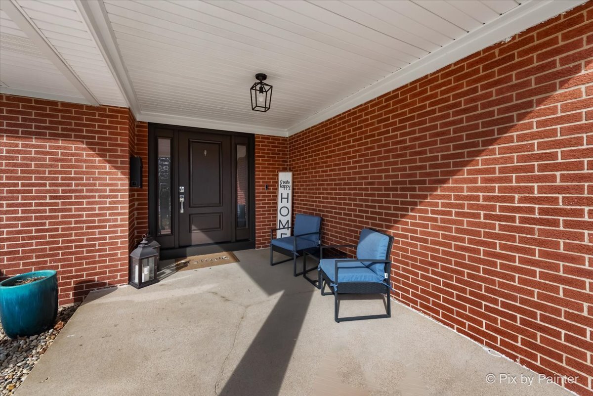 1214 E Suffield Drive, Arlington Heights, IL 60004