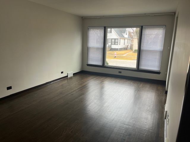 4025 Elmwood Avenue, Stickney, IL 60402