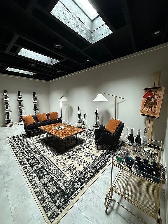 205 W Galena Boulevard, Aurora, IL 60506