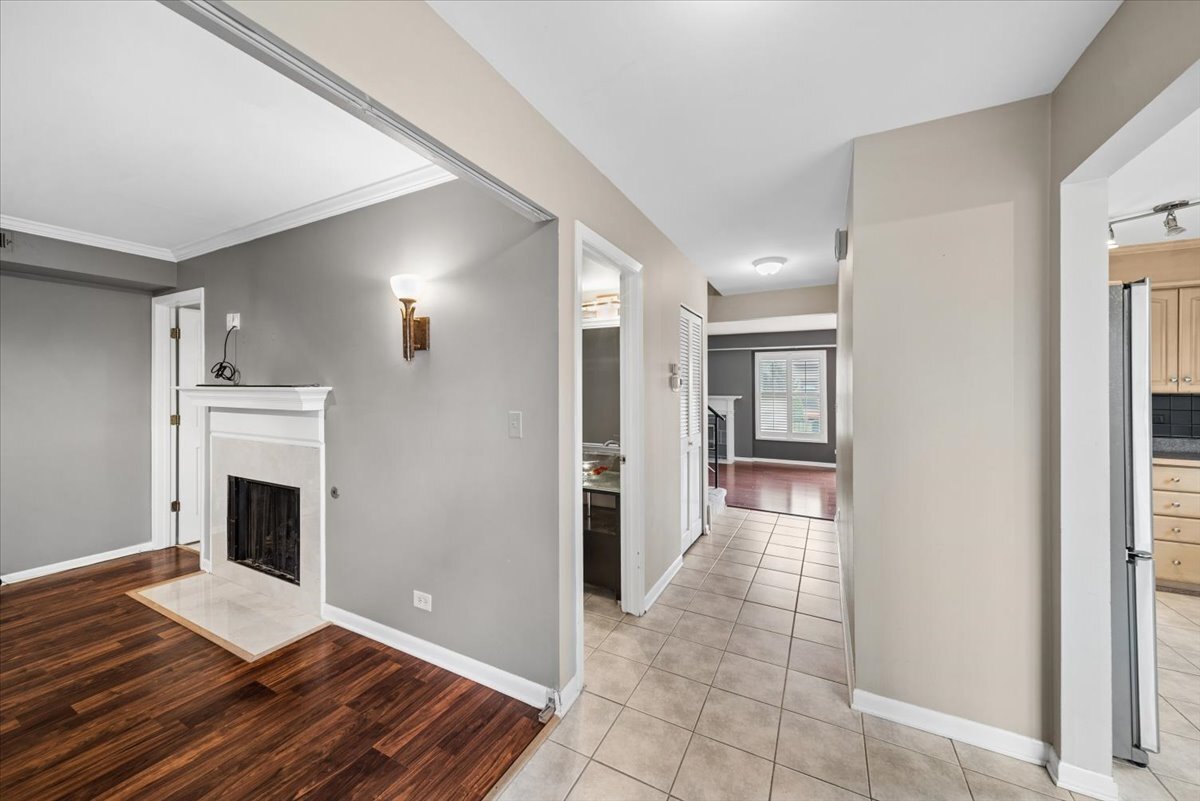 117 Prairie Drive, Westmont, IL 60559