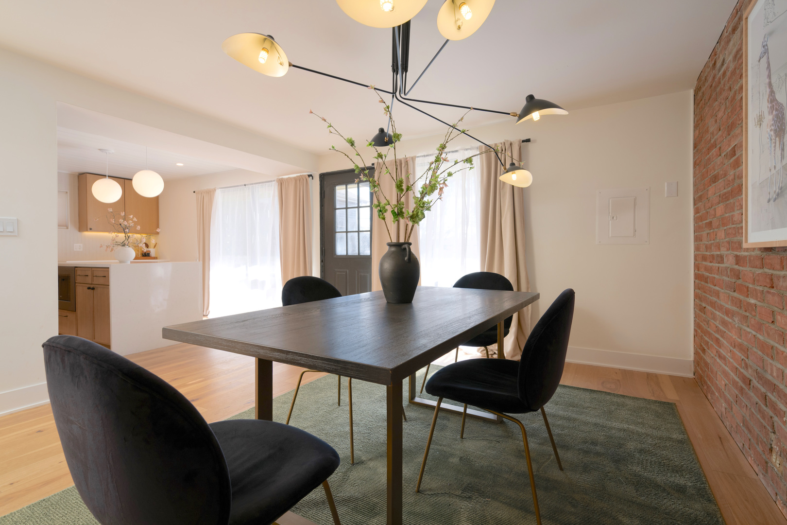 337 W Graham Avenue, Lombard, IL 60148