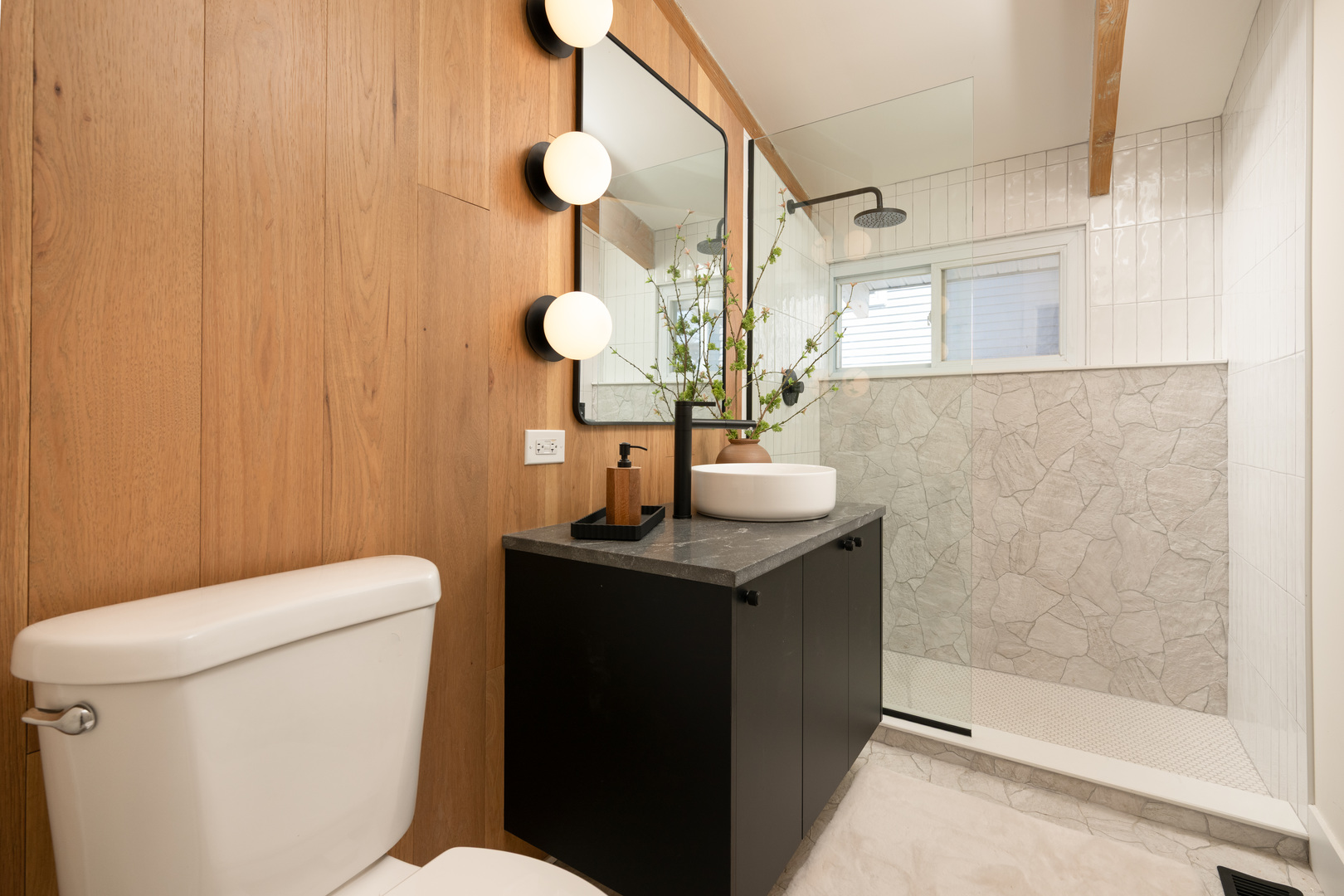 337 W Graham Avenue, Lombard, IL 60148