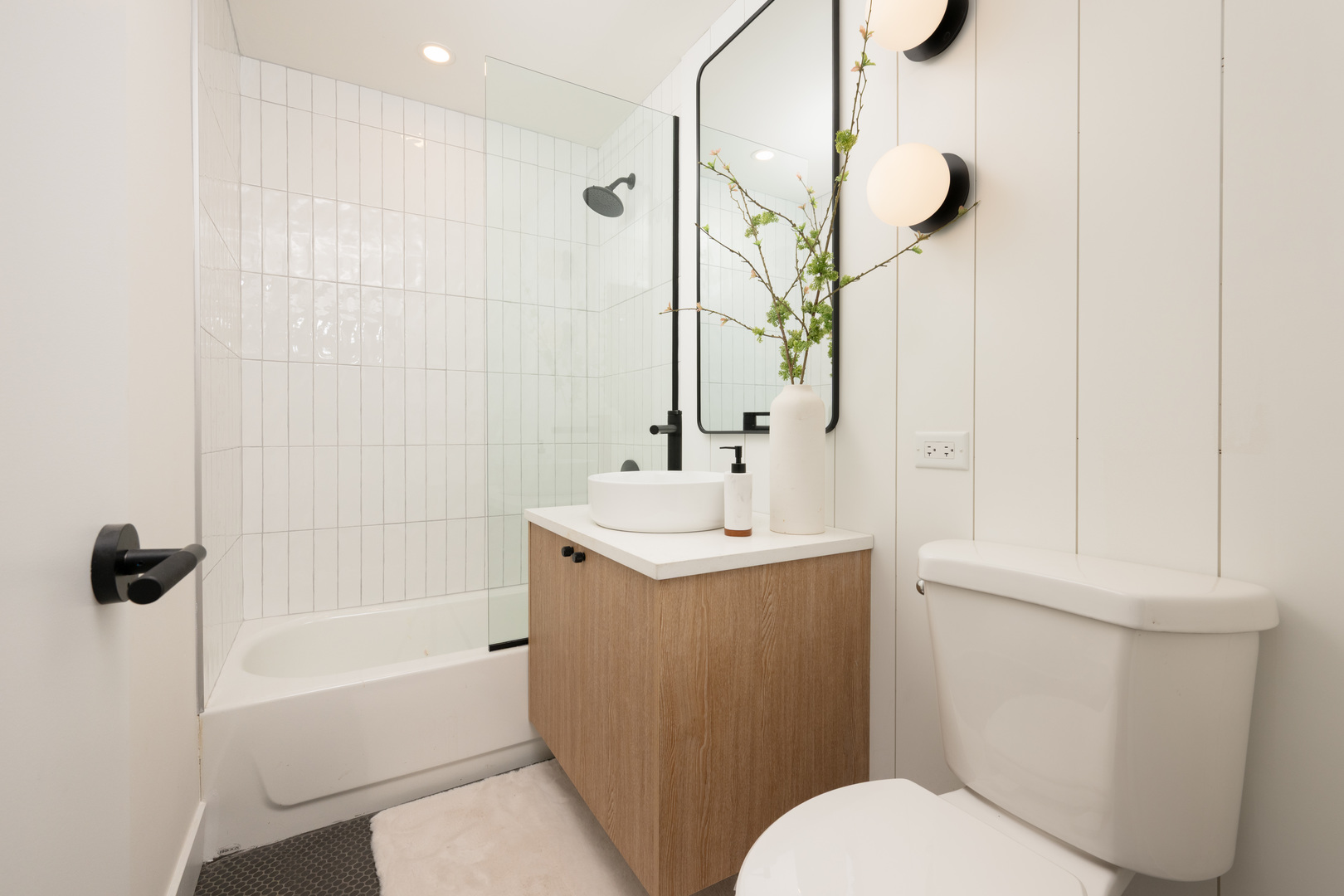 337 W Graham Avenue, Lombard, IL 60148