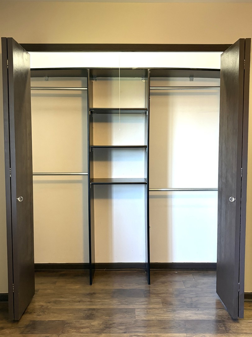 15805 Peggy Lane #9, Oak Forest, IL 60452