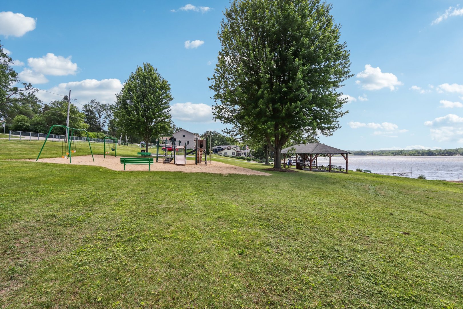 7616 Orchard Road, Wonder Lake, IL 60097