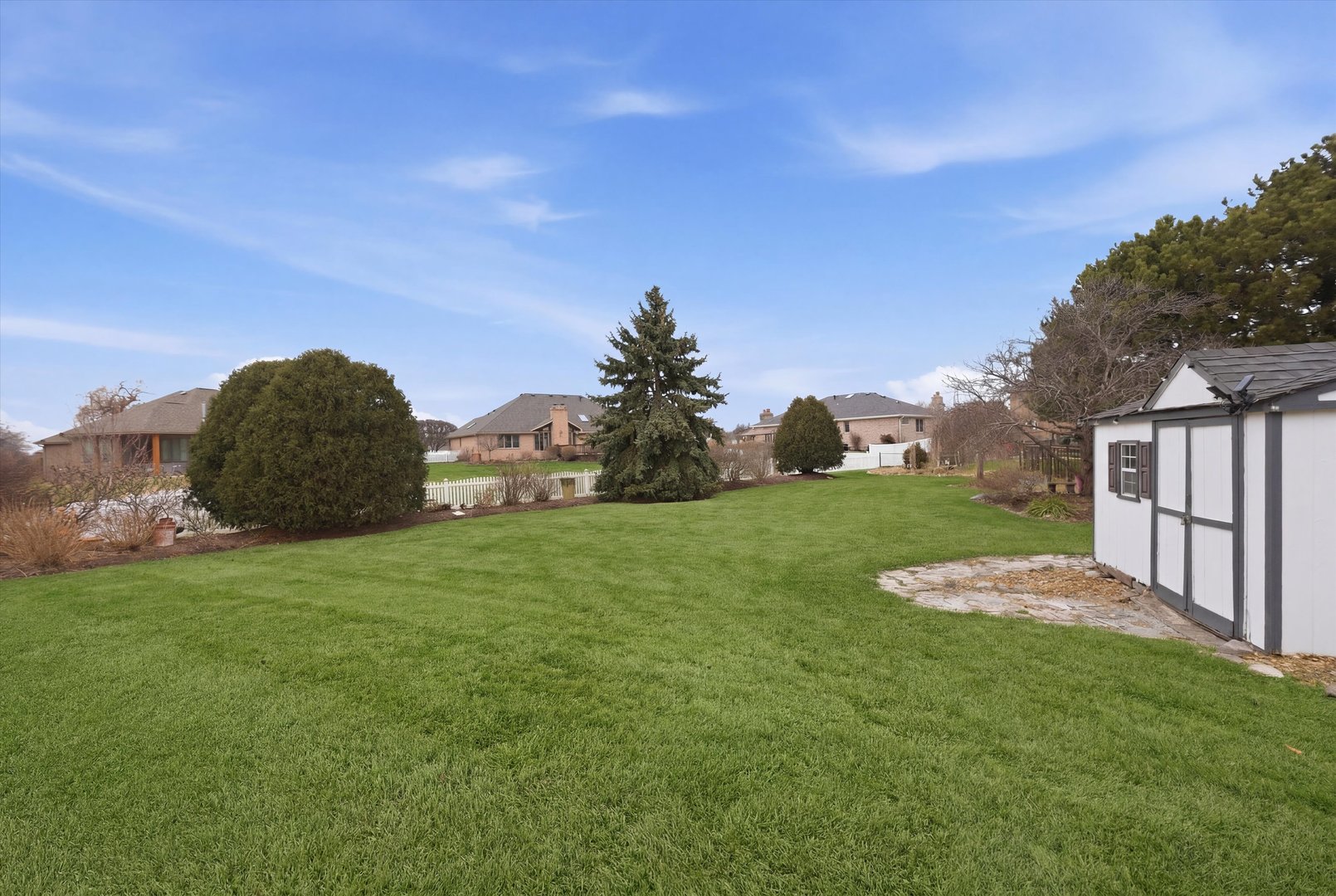 8718 Black Oak Avenue, Tinley Park, IL 60487