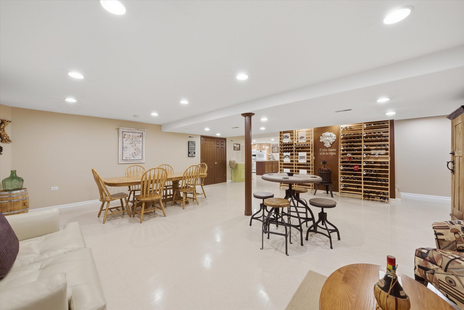 8718 Black Oak Avenue, Tinley Park, IL 60487