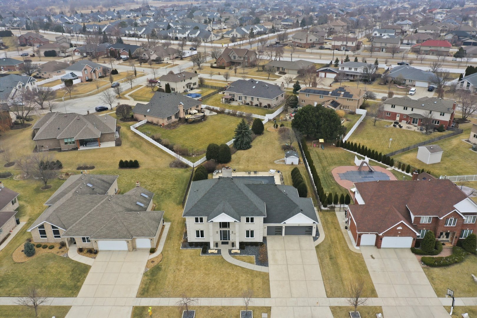 8718 Black Oak Avenue, Tinley Park, IL 60487