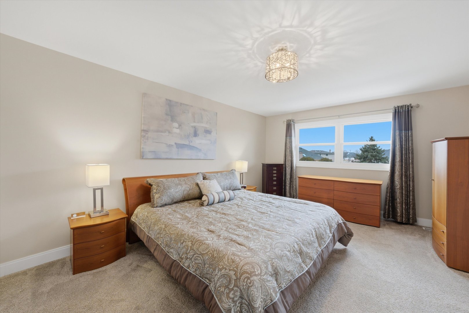 8718 Black Oak Avenue, Tinley Park, IL 60487