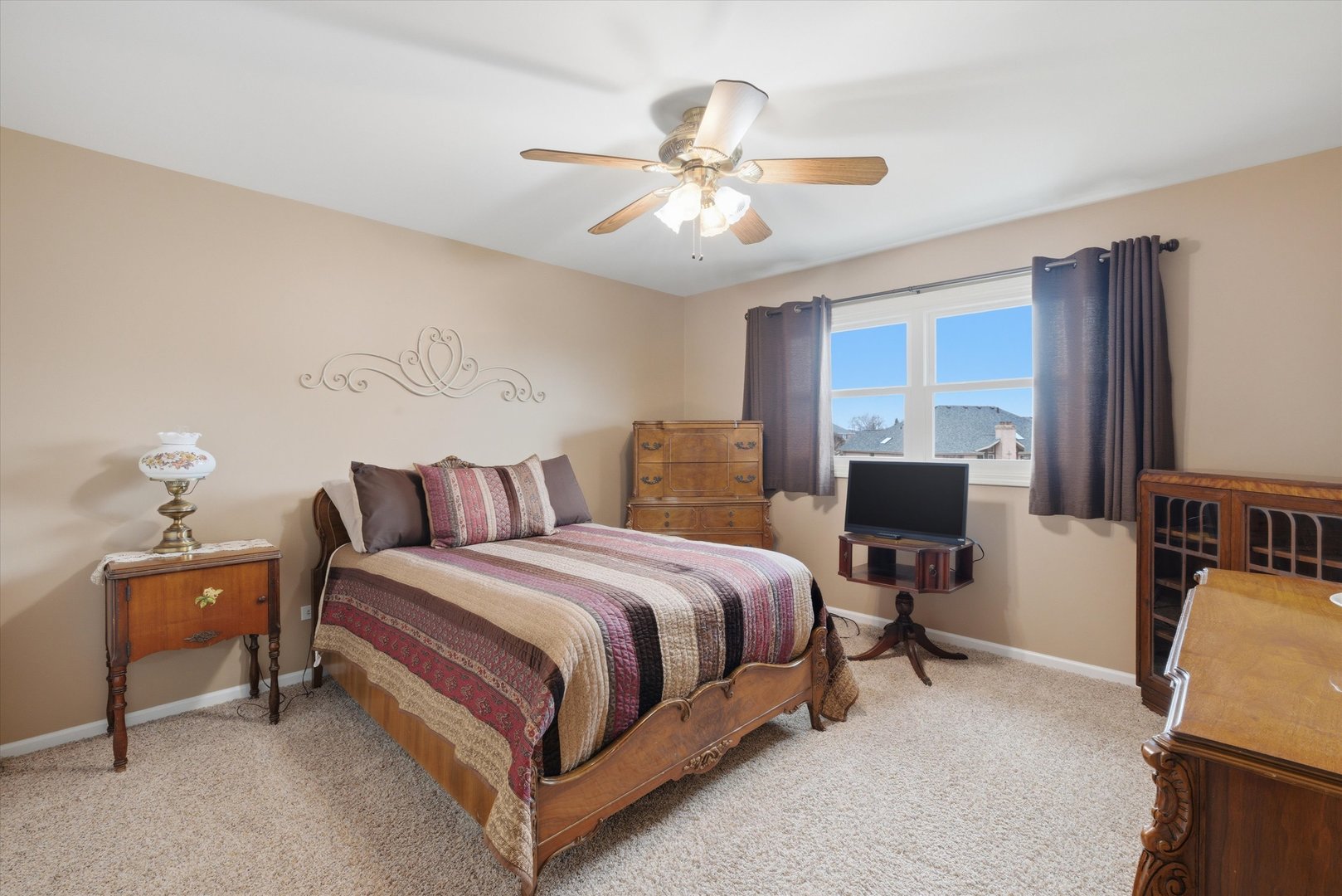 8718 Black Oak Avenue, Tinley Park, IL 60487