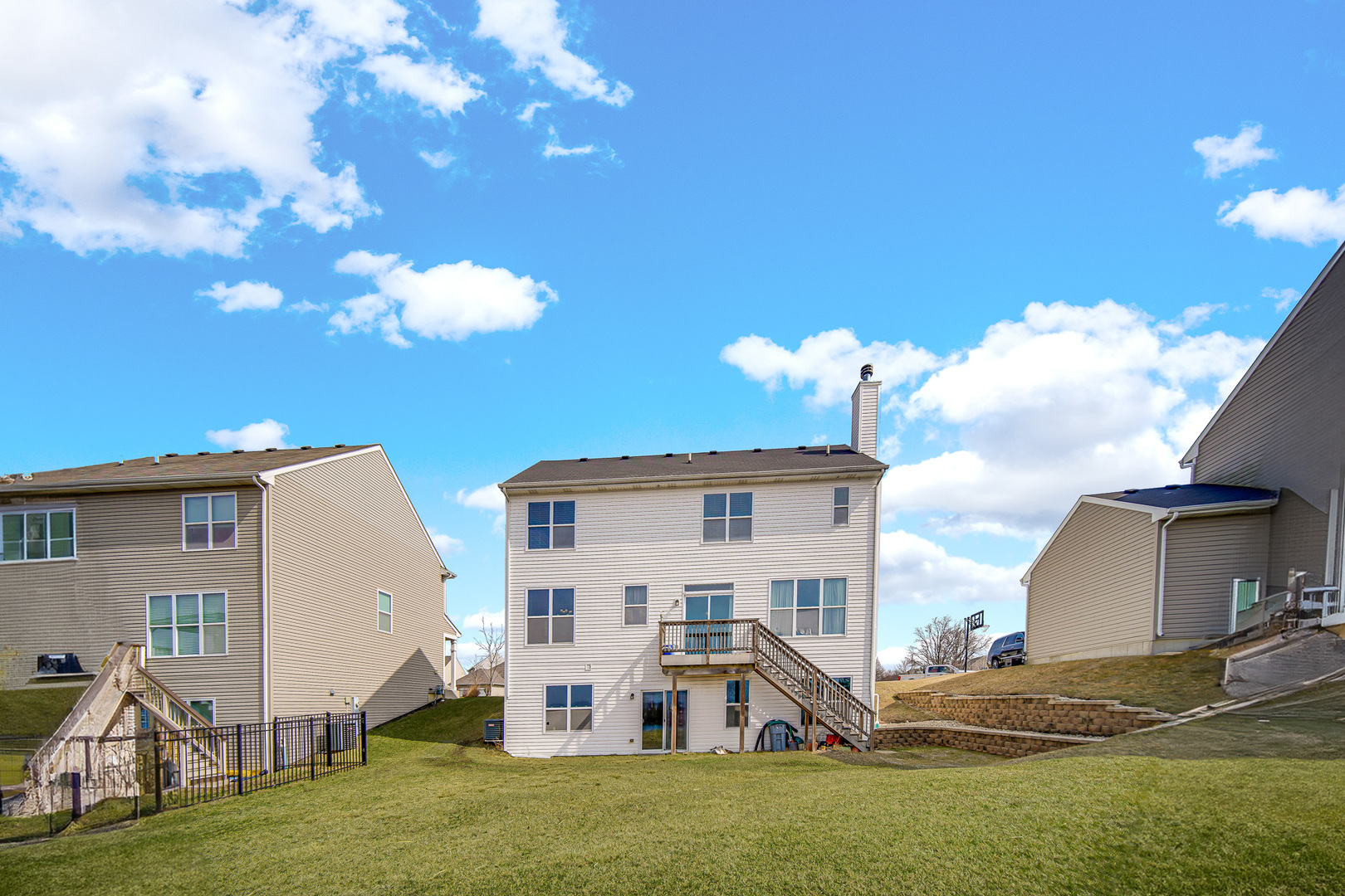 1607 Seward Road, Joliet, IL 60431