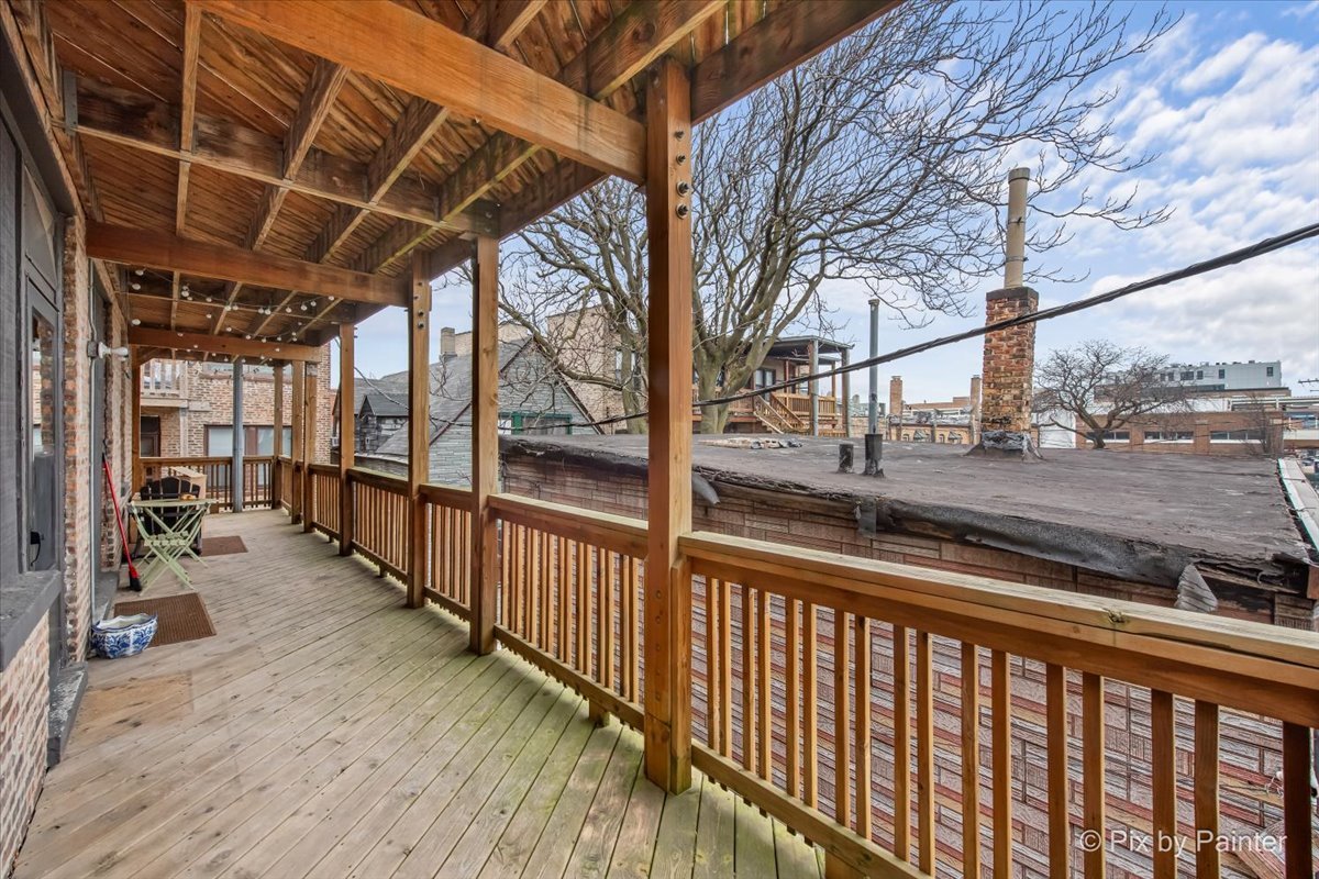 2352 W Wilson Avenue #2E, Chicago, IL 60625