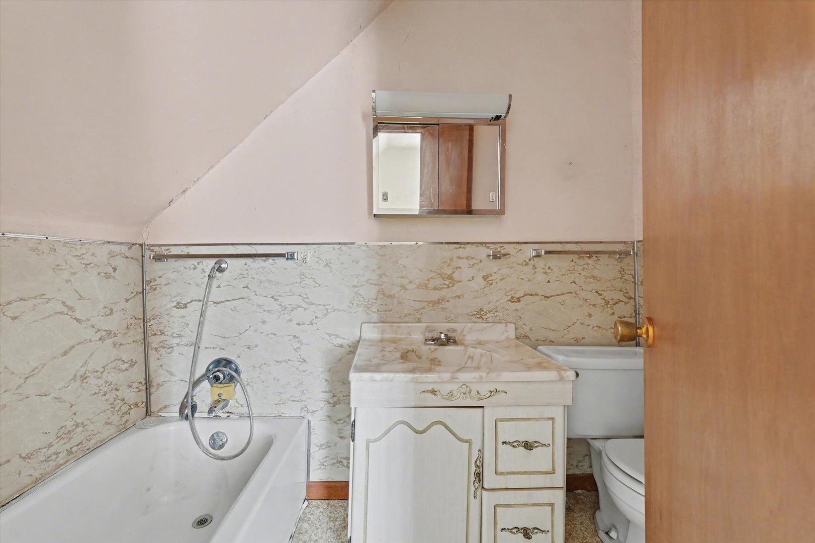 611 E 13th Street, Gibson City, IL 60936