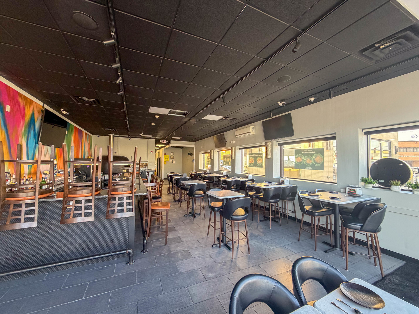 8347 Grand Avenue, River Grove, IL 60171