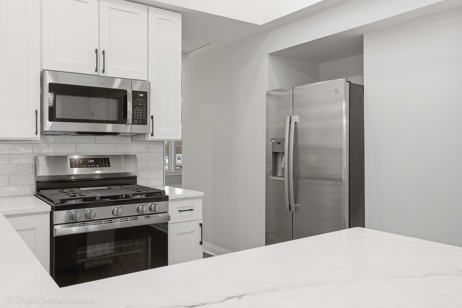 5115 S Melvina Avenue, Chicago, IL 60638