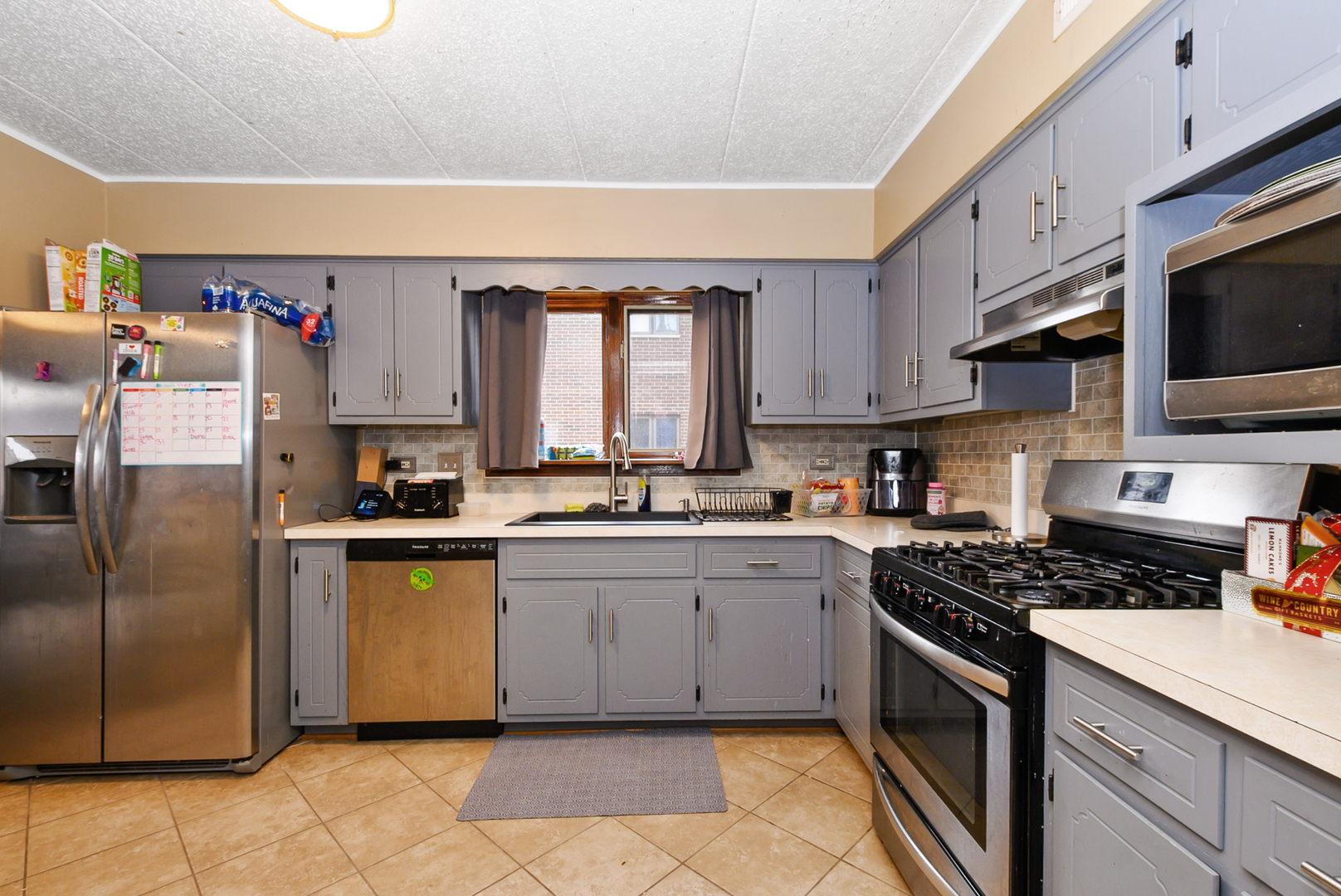 15712 Revere Court #D, Oak Forest, IL 60452