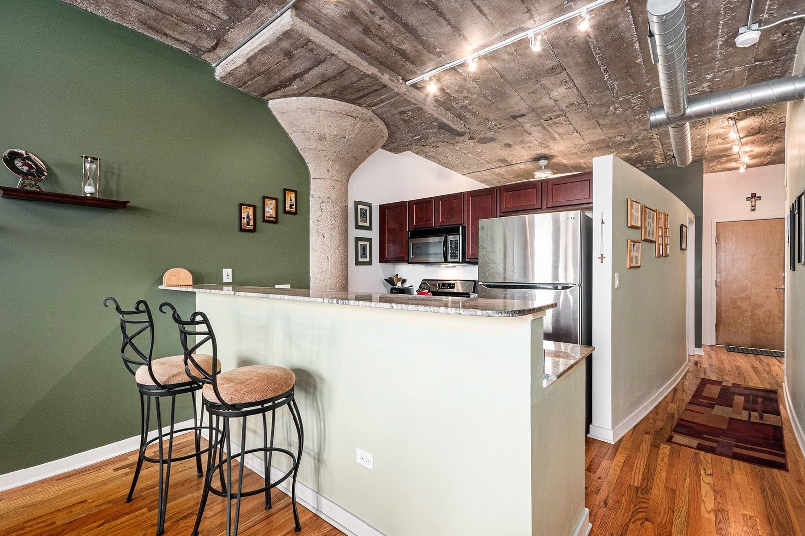 1151 W 14th Place #242, Chicago, IL 60608