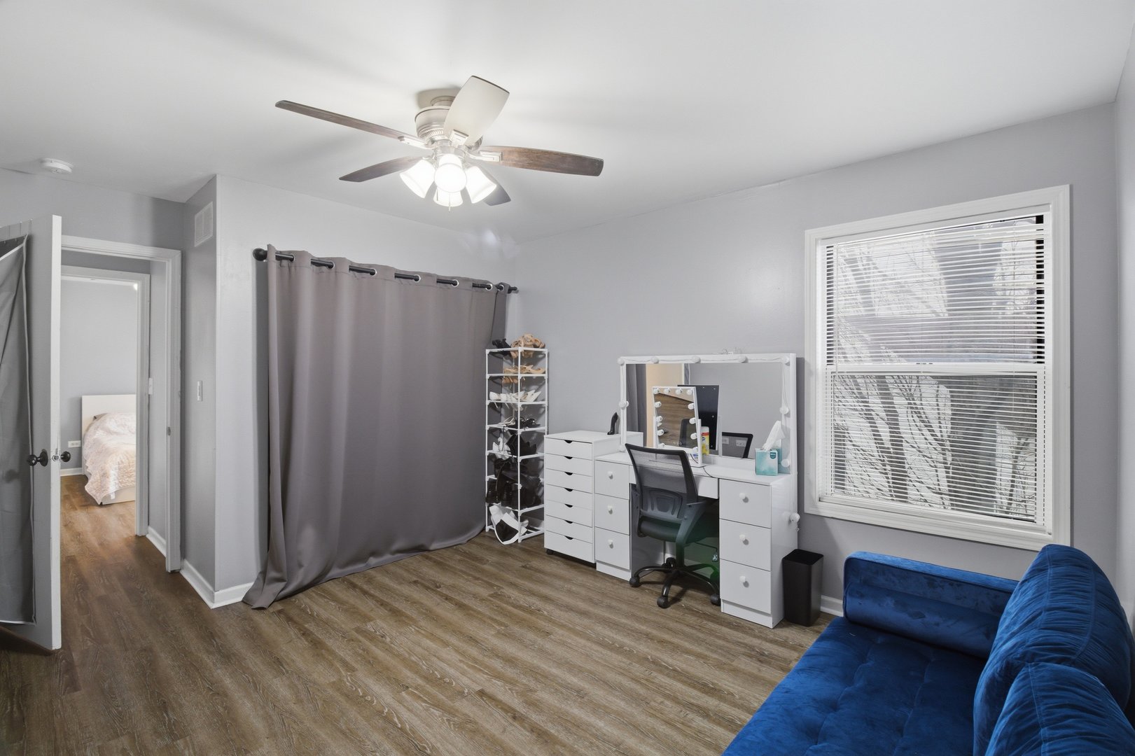 421 Farmbrook Court, Romeoville, IL 60446