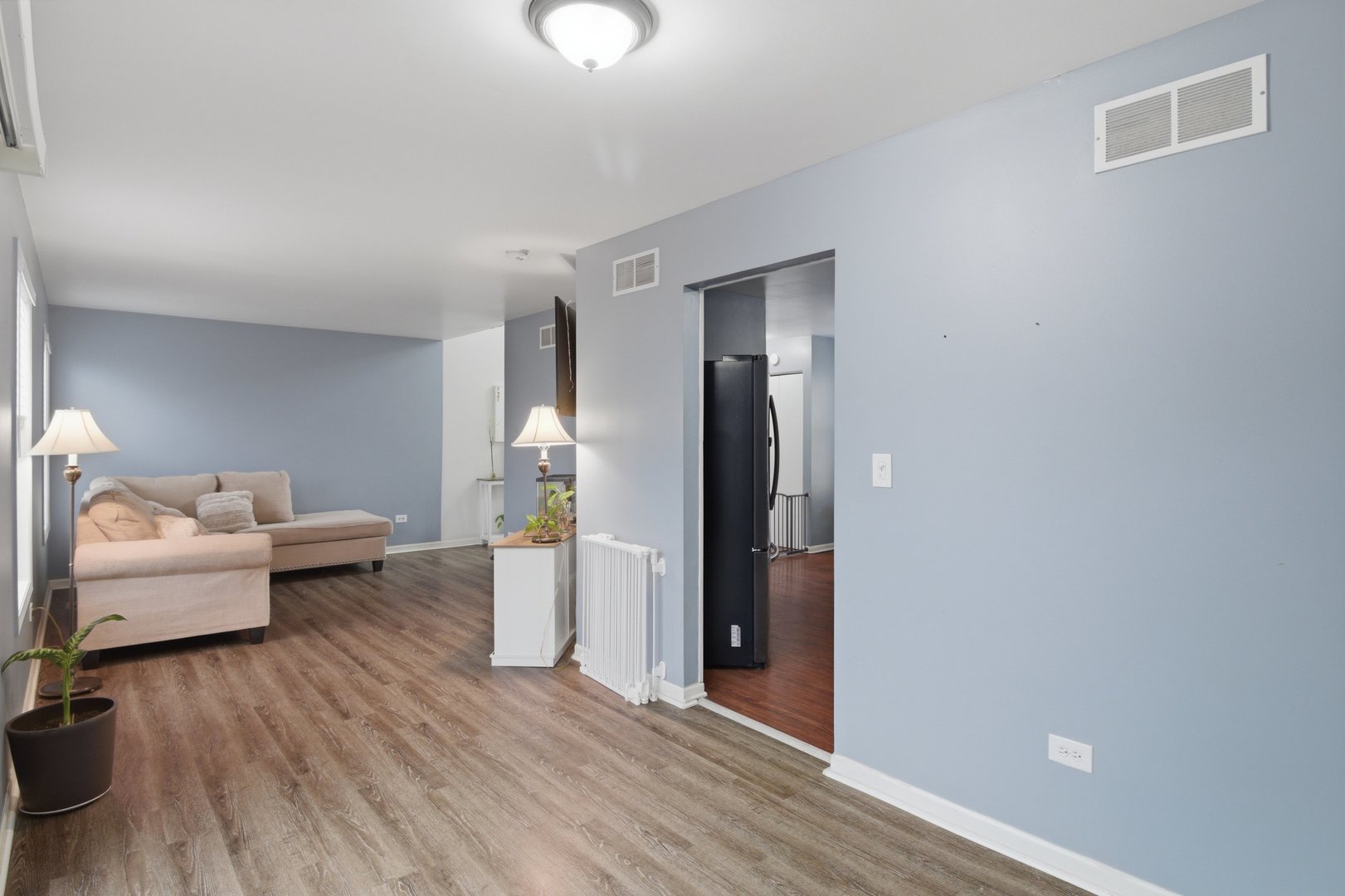 421 Farmbrook Court, Romeoville, IL 60446