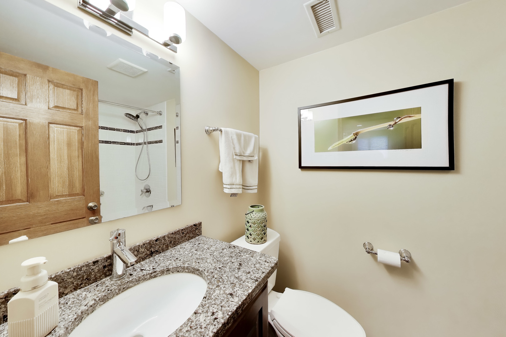 7717 Rohrer Drive, Downers Grove, IL 60516