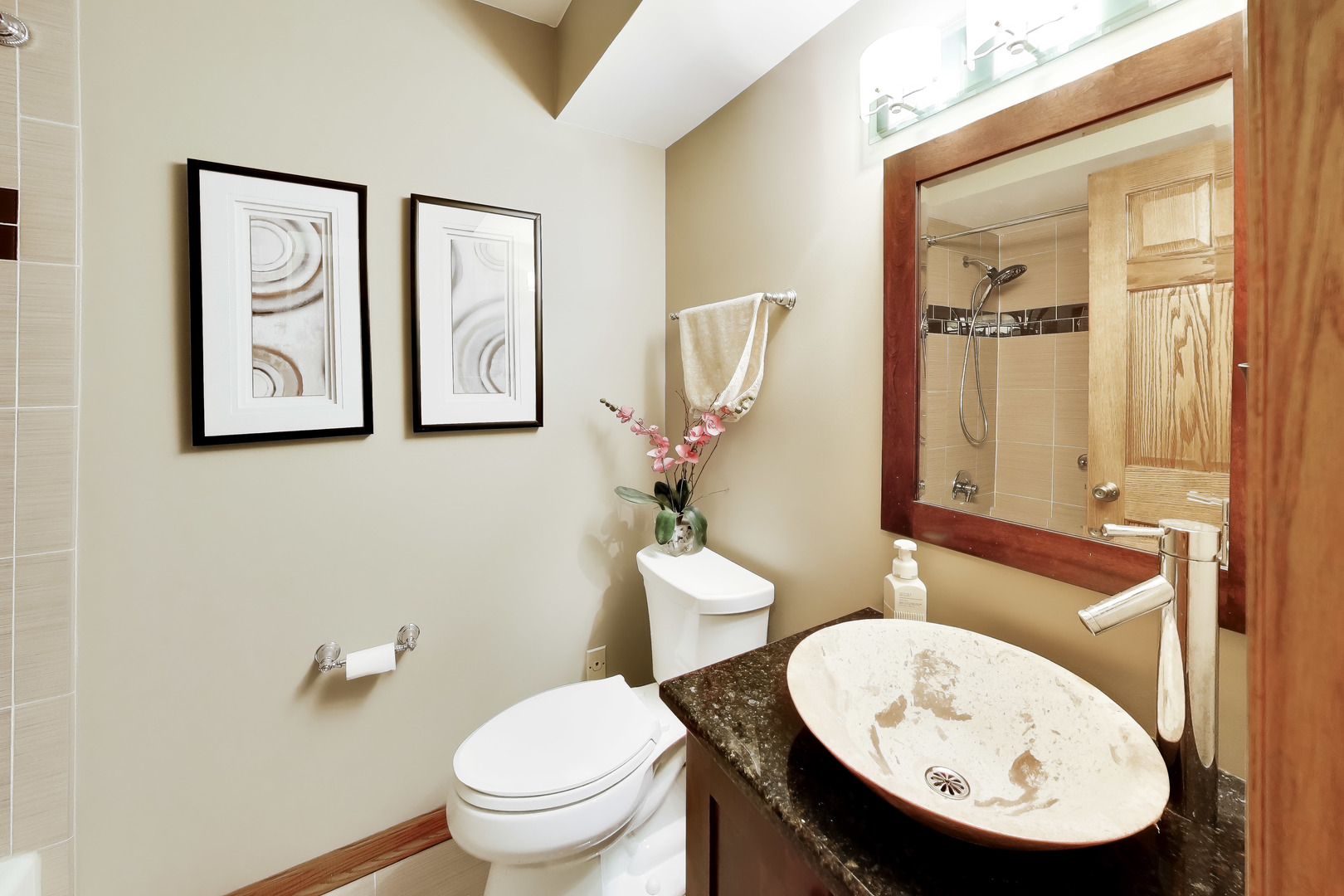 7717 Rohrer Drive, Downers Grove, IL 60516