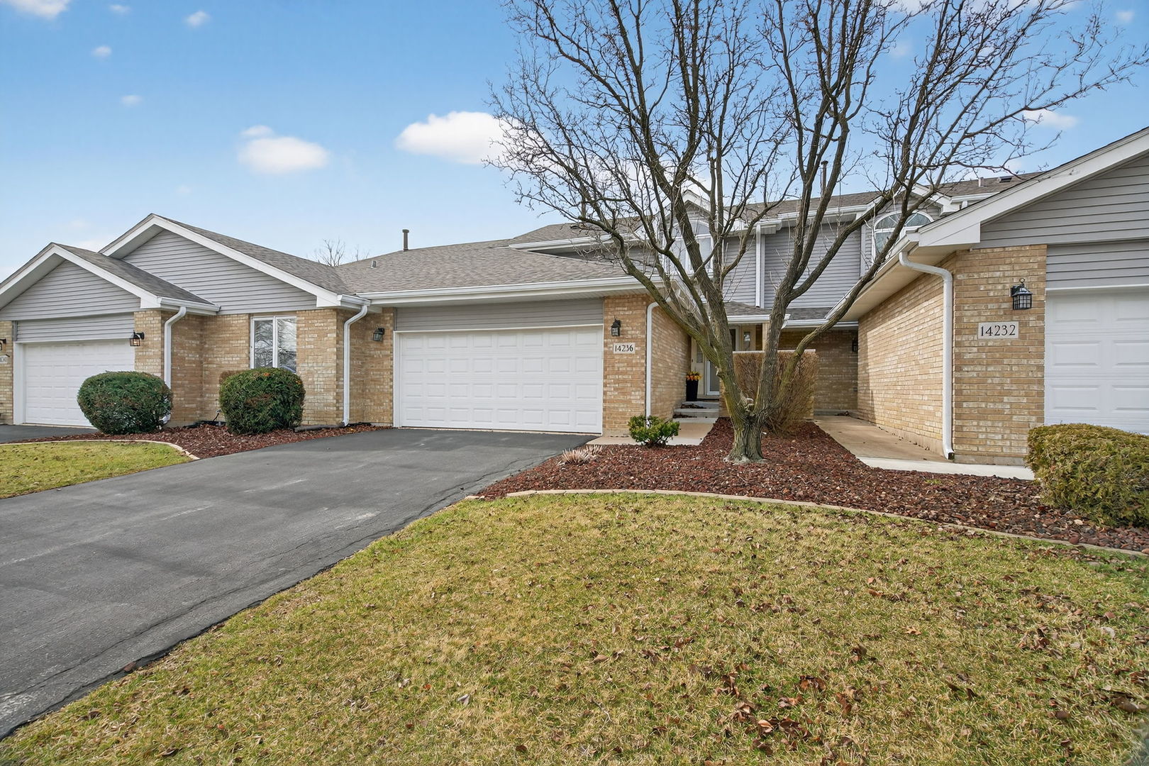 14236 Brighton Court, Orland Park, IL 60462