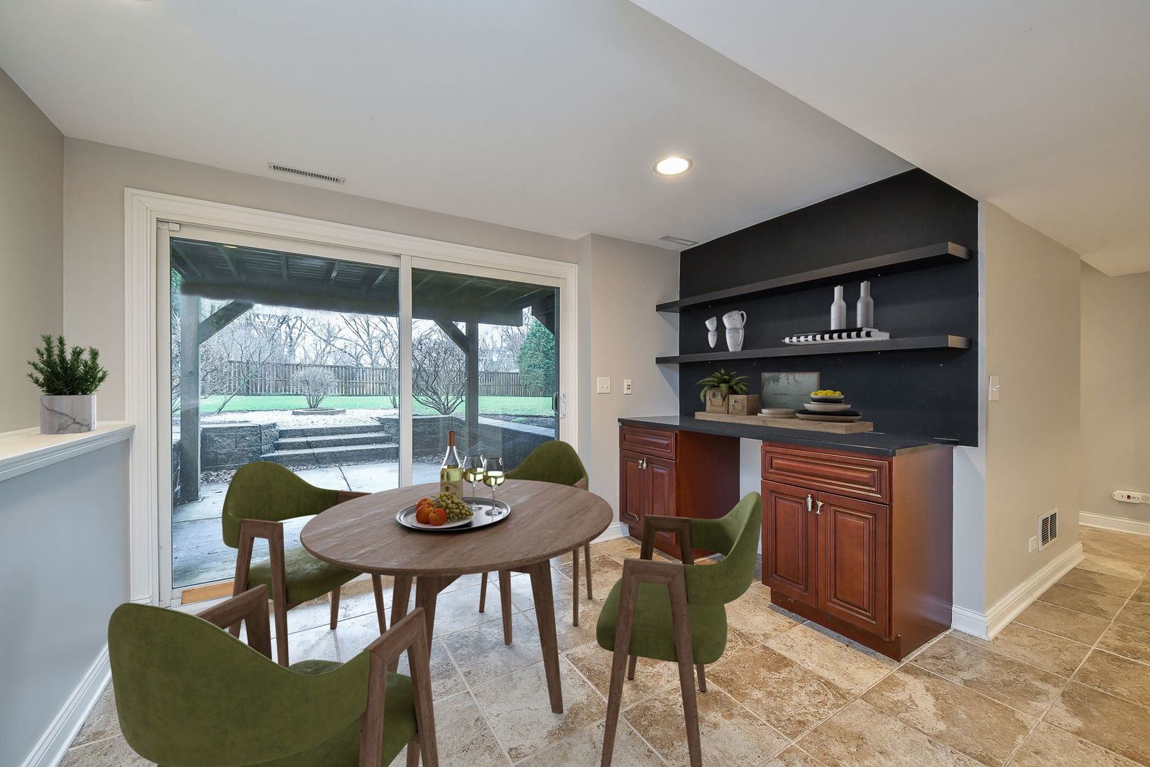 26W237 Parkway Drive, Winfield, IL 60190