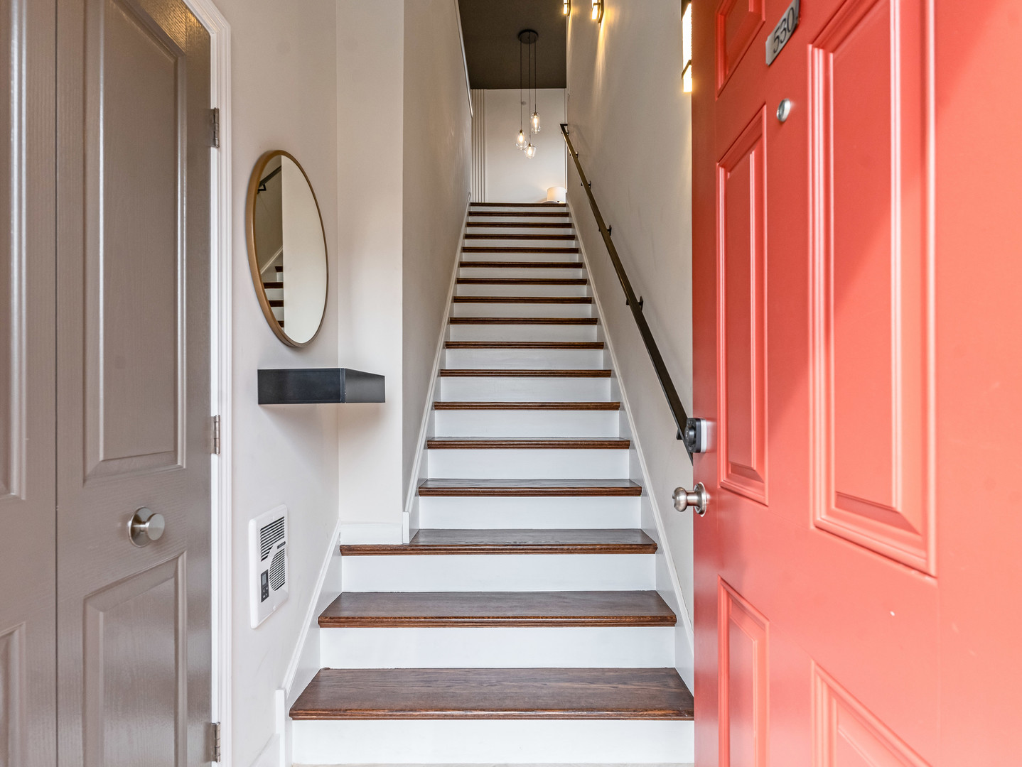 530 Pineridge Drive #530, Oswego, IL 60543