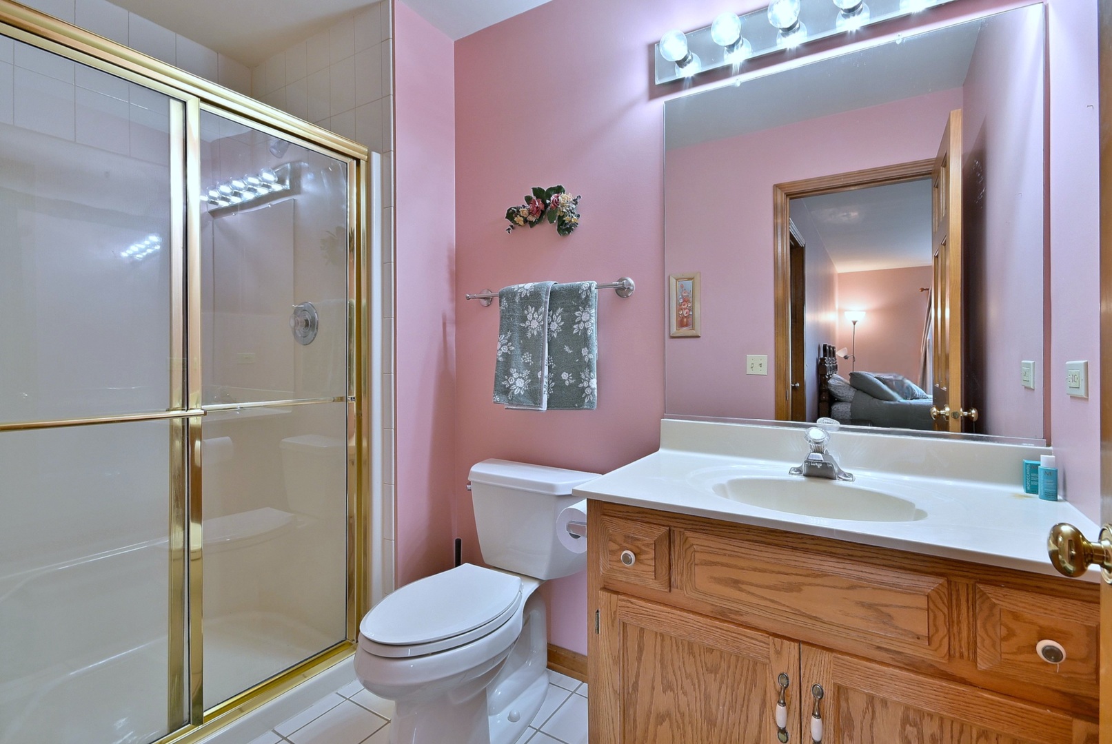 27W225 Ash Court, Winfield, IL 60190