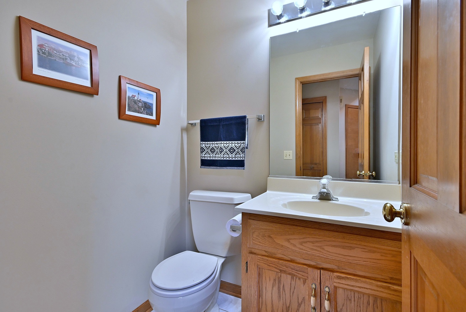 27W225 Ash Court, Winfield, IL 60190