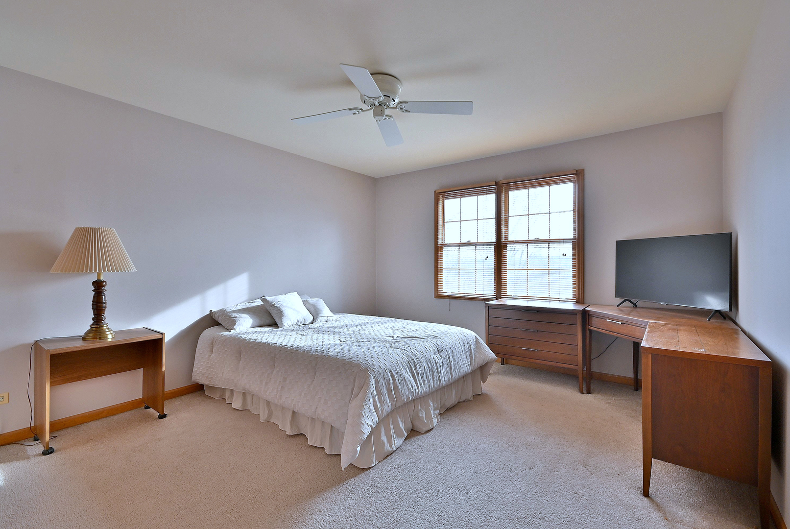 27W225 Ash Court, Winfield, IL 60190