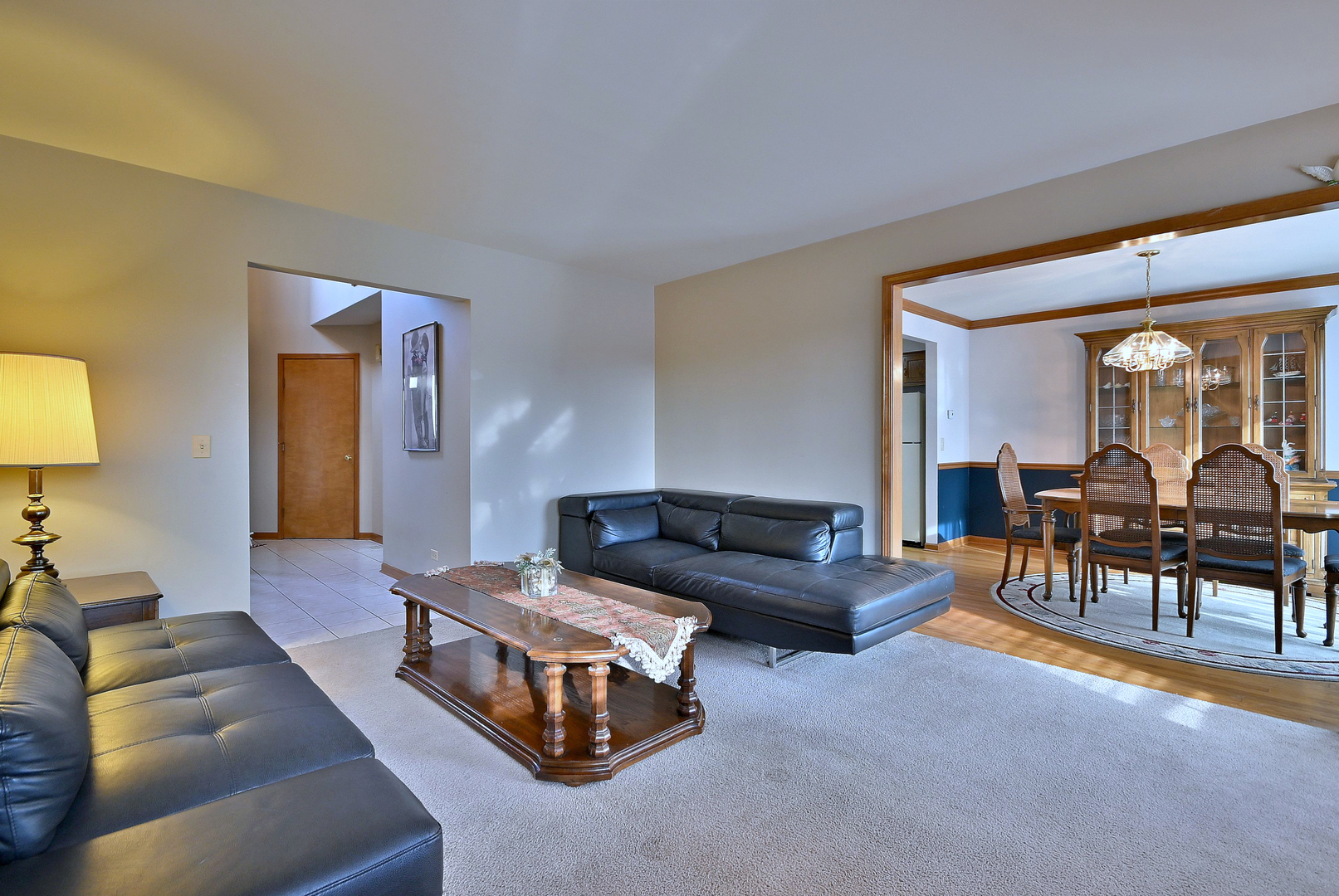 27W225 Ash Court, Winfield, IL 60190