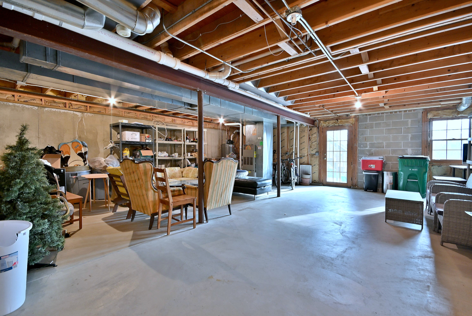 27W225 Ash Court, Winfield, IL 60190