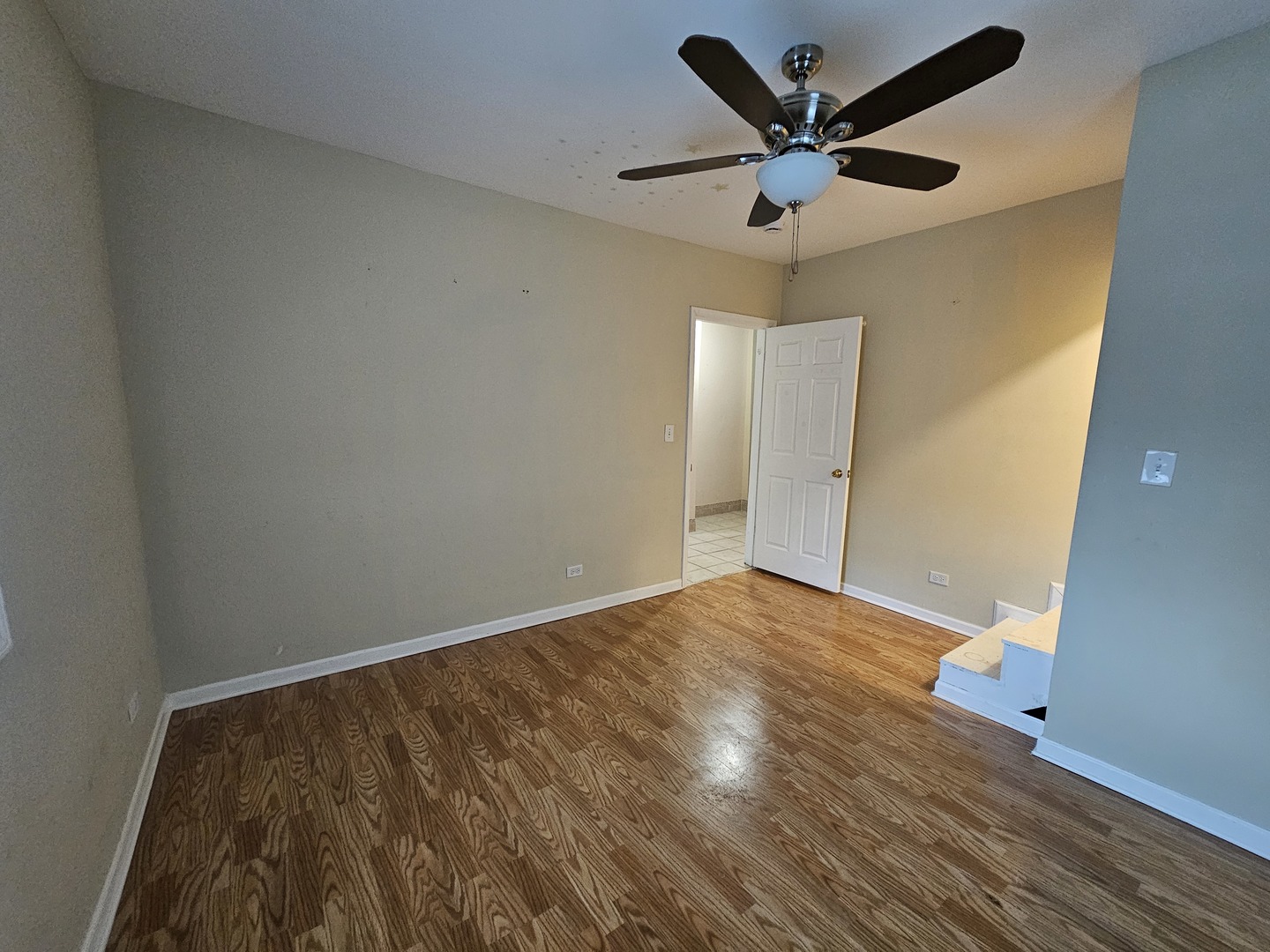 214 Franklin Avenue, Waukegan, IL 60085