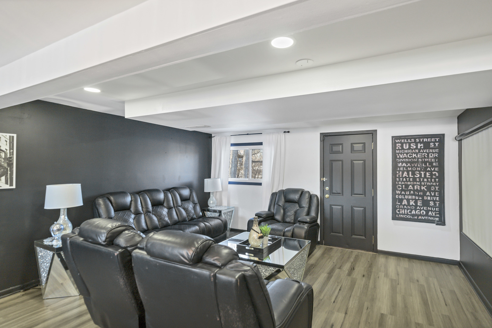 1809 Maplewood Court, Lindenhurst, IL 60046