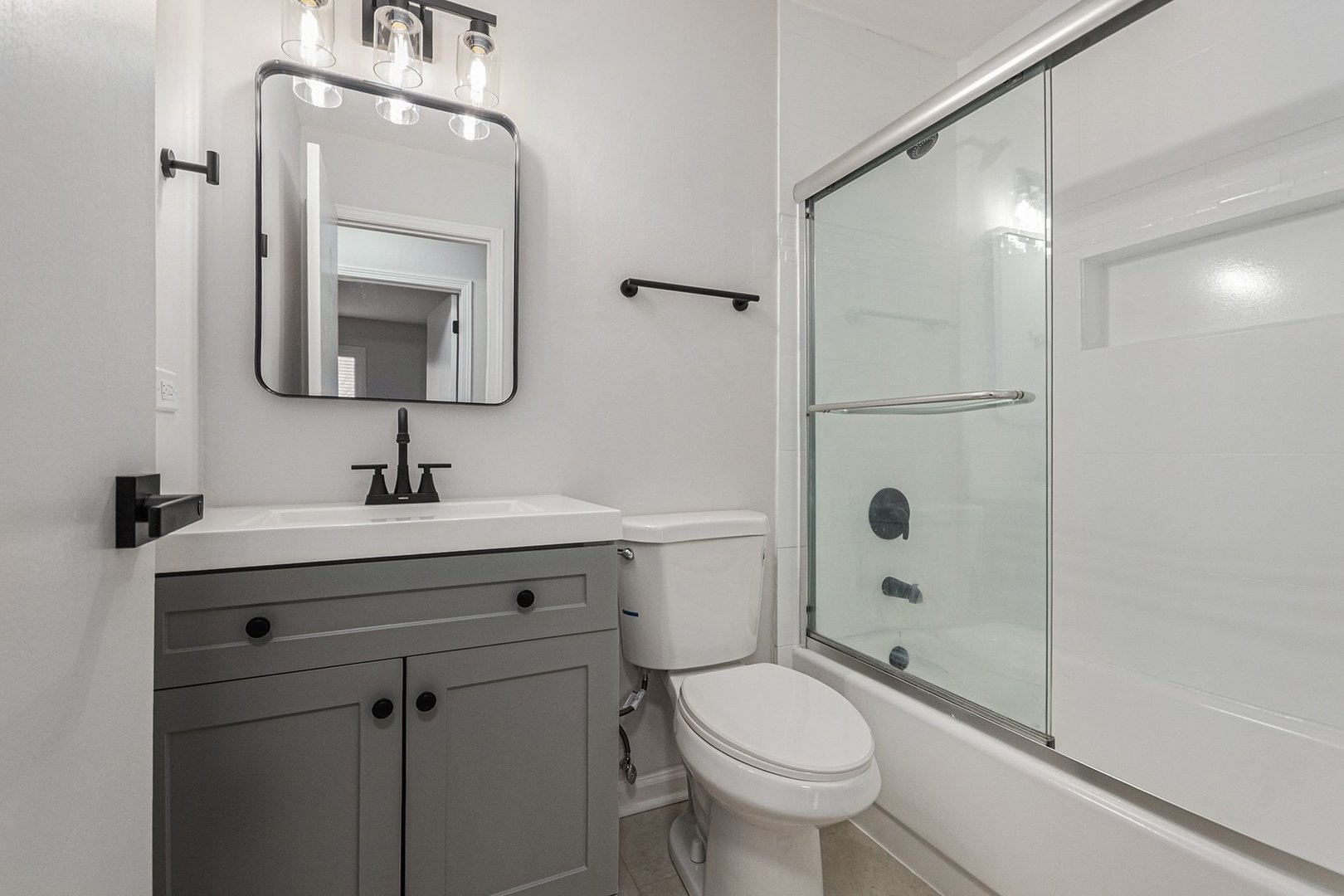 122 Longbeach Road, Montgomery, IL 60538