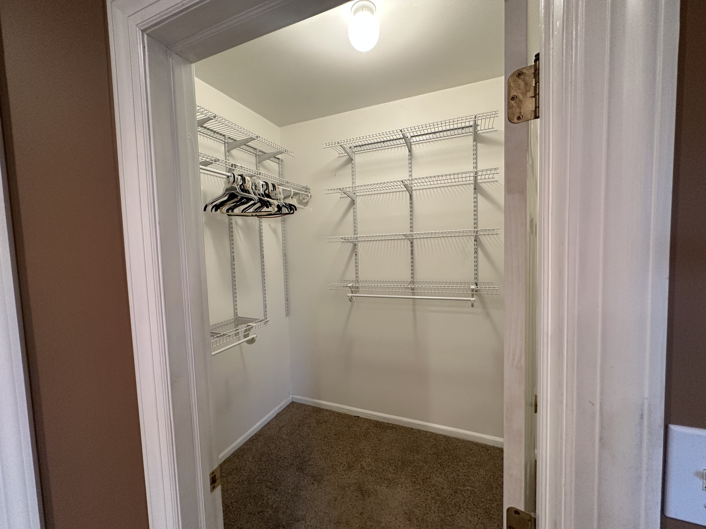 327 Royal Oak Drive, Steger, IL 60475