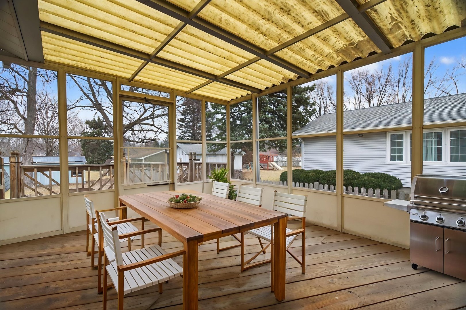 806 16th Street, Mendota, IL 61342